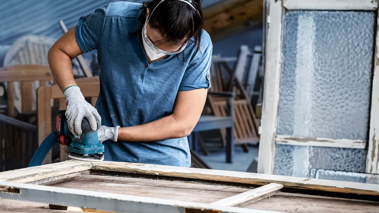 Bosch Expert C470 Best for Wood and Paint