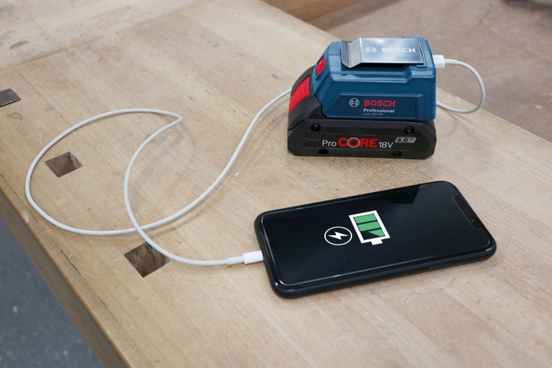 Bosch GAA 18V-48 USB-Ladestation