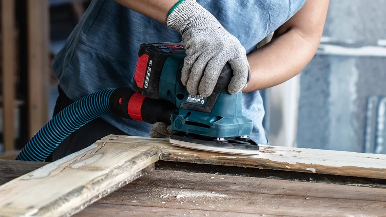 Bosch Expert C470 Best for Wood and Paint