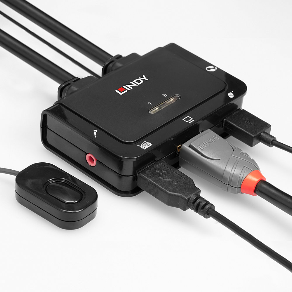 Lindy 2-Port DisplayPort 1.2 KVM Switch USB 2.0 Audio