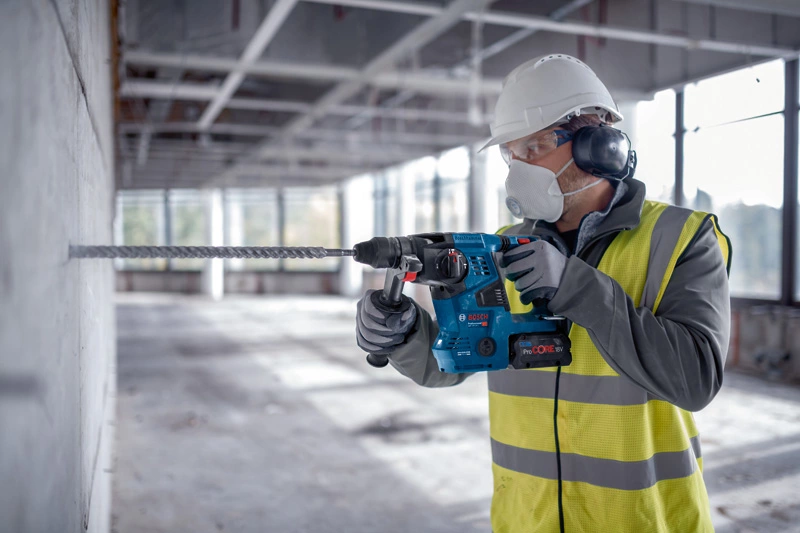 Bosch GBH 18V-28 C L-Boxx